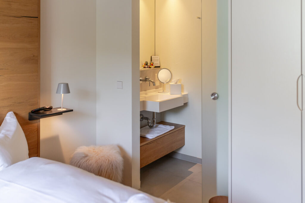 mesnerhaus-boutique-hotel-zimmer-boutique-bad