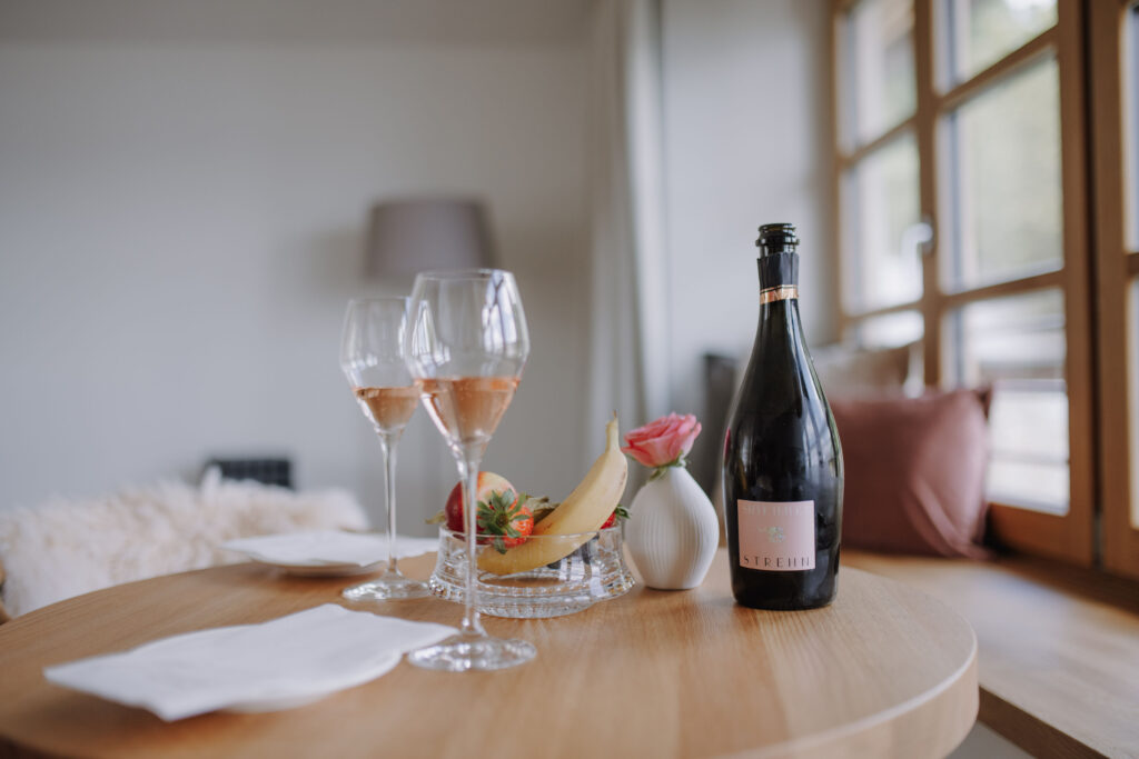 mesnerhaus-boutique-hotel-zimmer-signature-champagner
